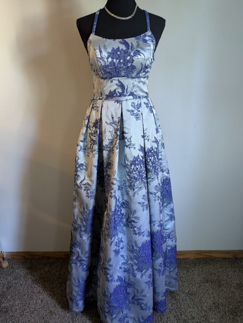 Morgan & Co. Floral Brocade Formal Gown - Size 3 - Silver/Blue